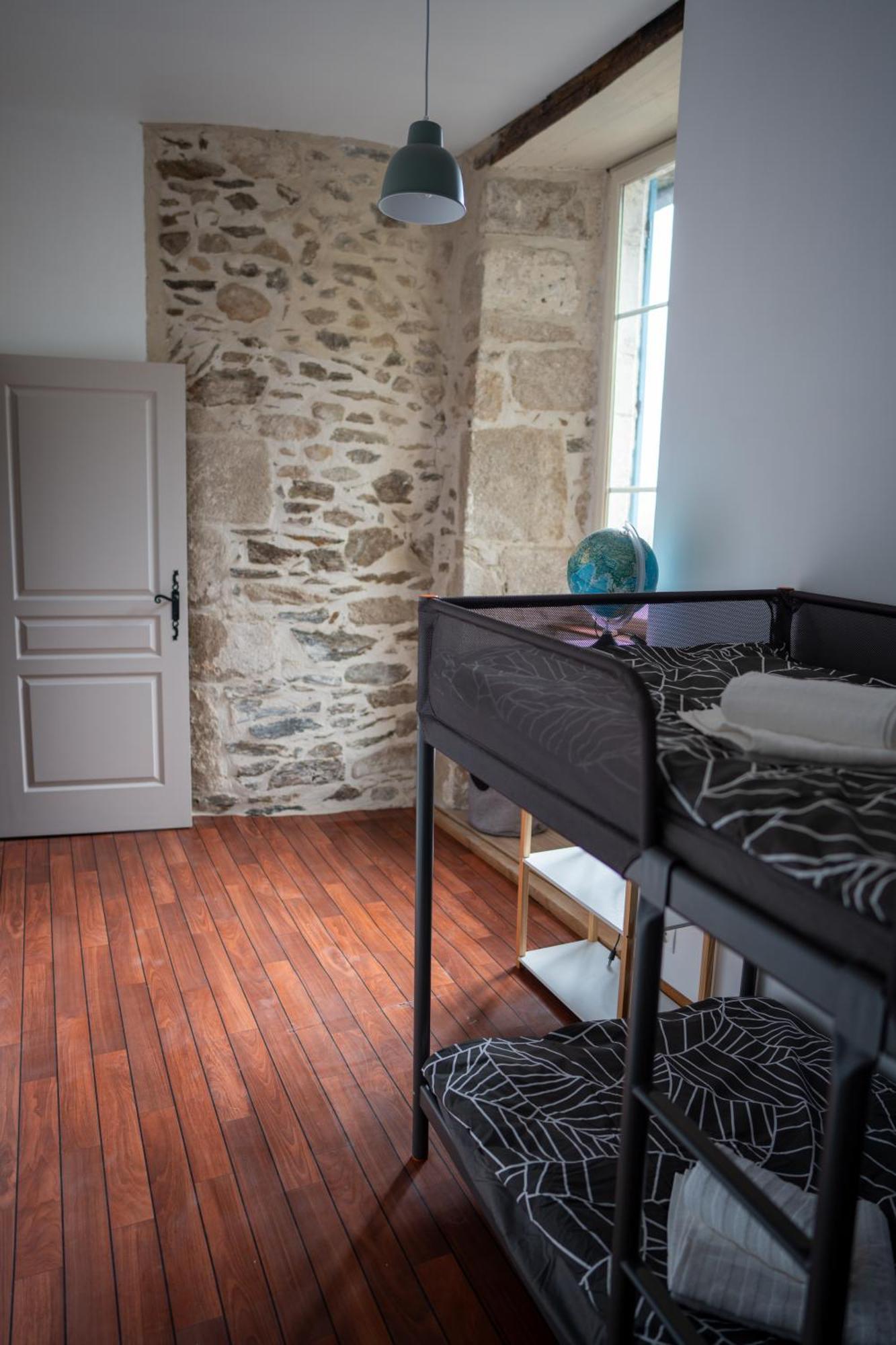Oustal2